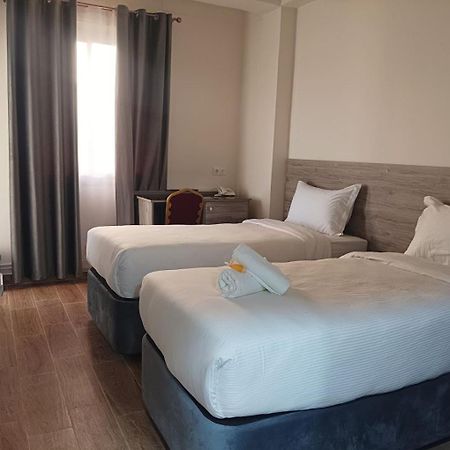 Nour Echames Hotel - Cheraga Esterno foto